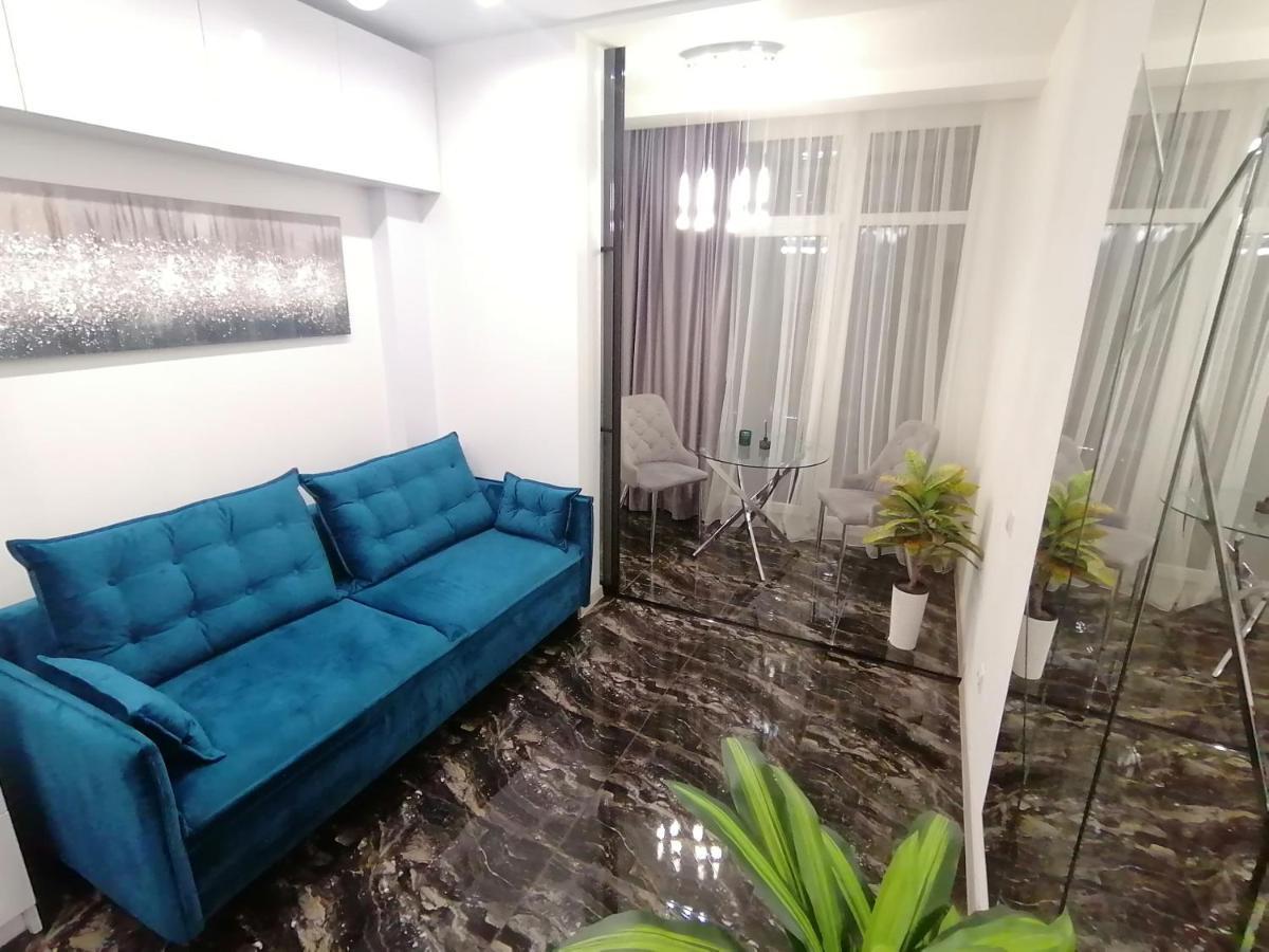 Ferienwohnung Новобудова Сам Центр Вул Шевченка 60 Оперний 10Хв Lemberg Exterior foto