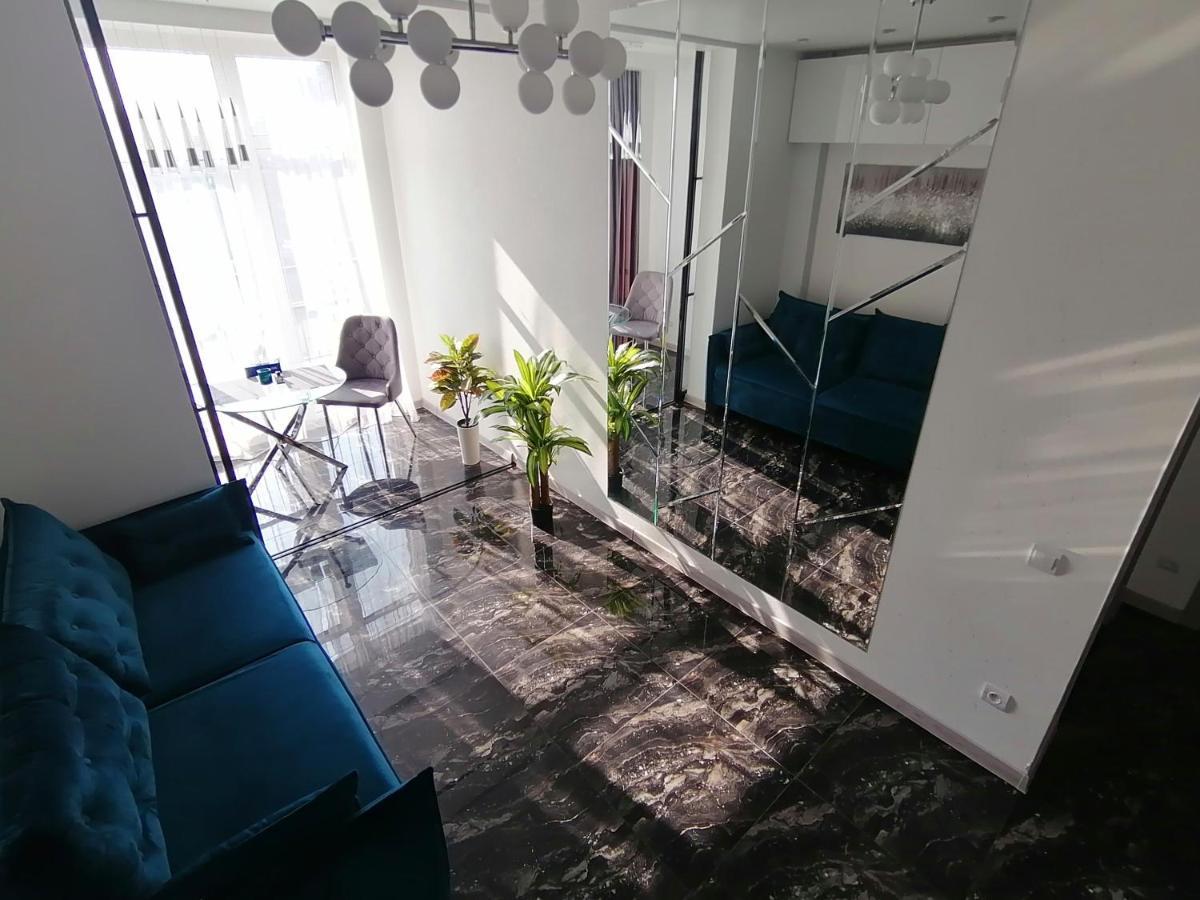 Ferienwohnung Новобудова Сам Центр Вул Шевченка 60 Оперний 10Хв Lemberg Exterior foto
